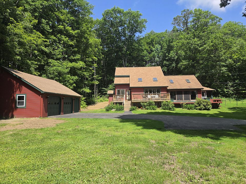 2nd image of 260 Plaisted Road