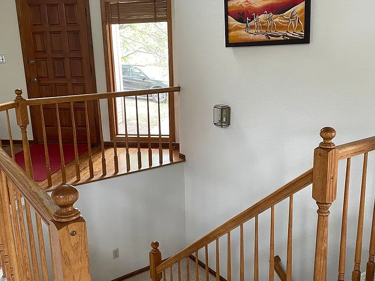 5045 Broadmoor Bluffs Dr — Photo 18