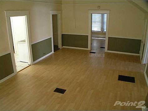 4th image of 923 E 20th Ave APT A