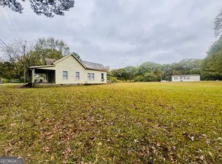 112 Cemetery St, Kingston, GA 30145