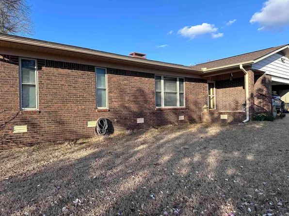 1865 Westgate Cir, Heber Springs, AR 72543