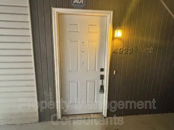 4922 Pine St NW #7, Huntsville, AL 35806