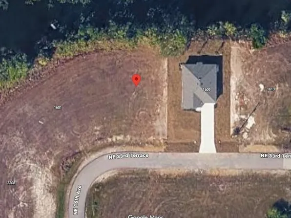 1605 NE 33rd Terrace Cpe, Coral, FL 33909