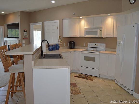 3rd image of 68 Lighthouse Rd #133