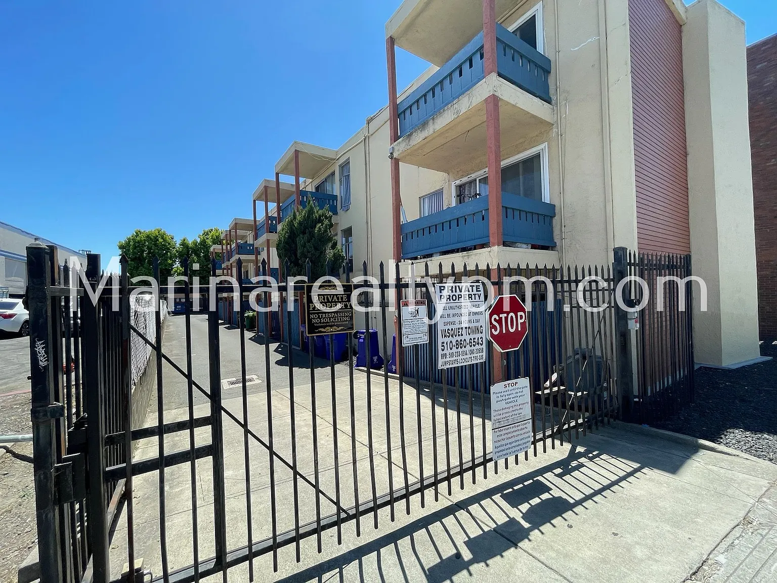 1230 Brookside Drive — Photo 3