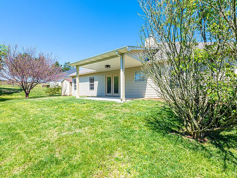 1315 Hunters Way Ct — Photo 29