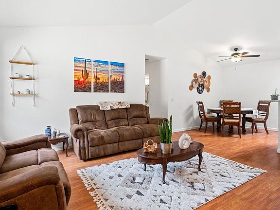 3rd image of 1032 Stanislaus Way