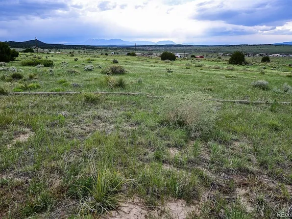 Cuerno Verde Drive, Walsenburg, CO 81089