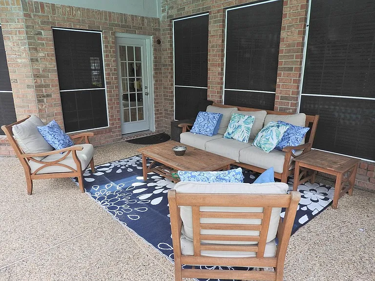 2319 Amber Springs Dr — Photo 40