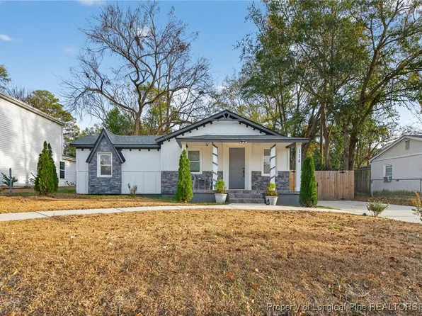 114 Phillips St, Fayetteville, NC 28301