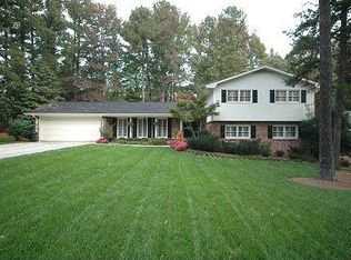 1220 Mill Glen Dr, Dunwoody, GA 30338