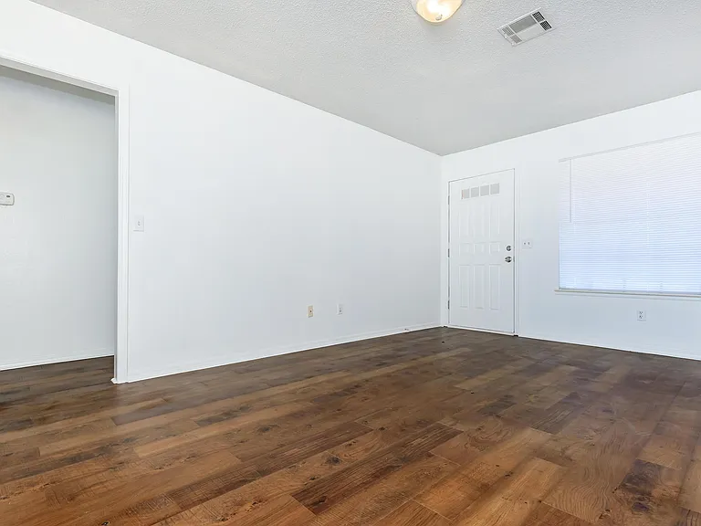 404 S 23rd Pl #1 — Photo 19