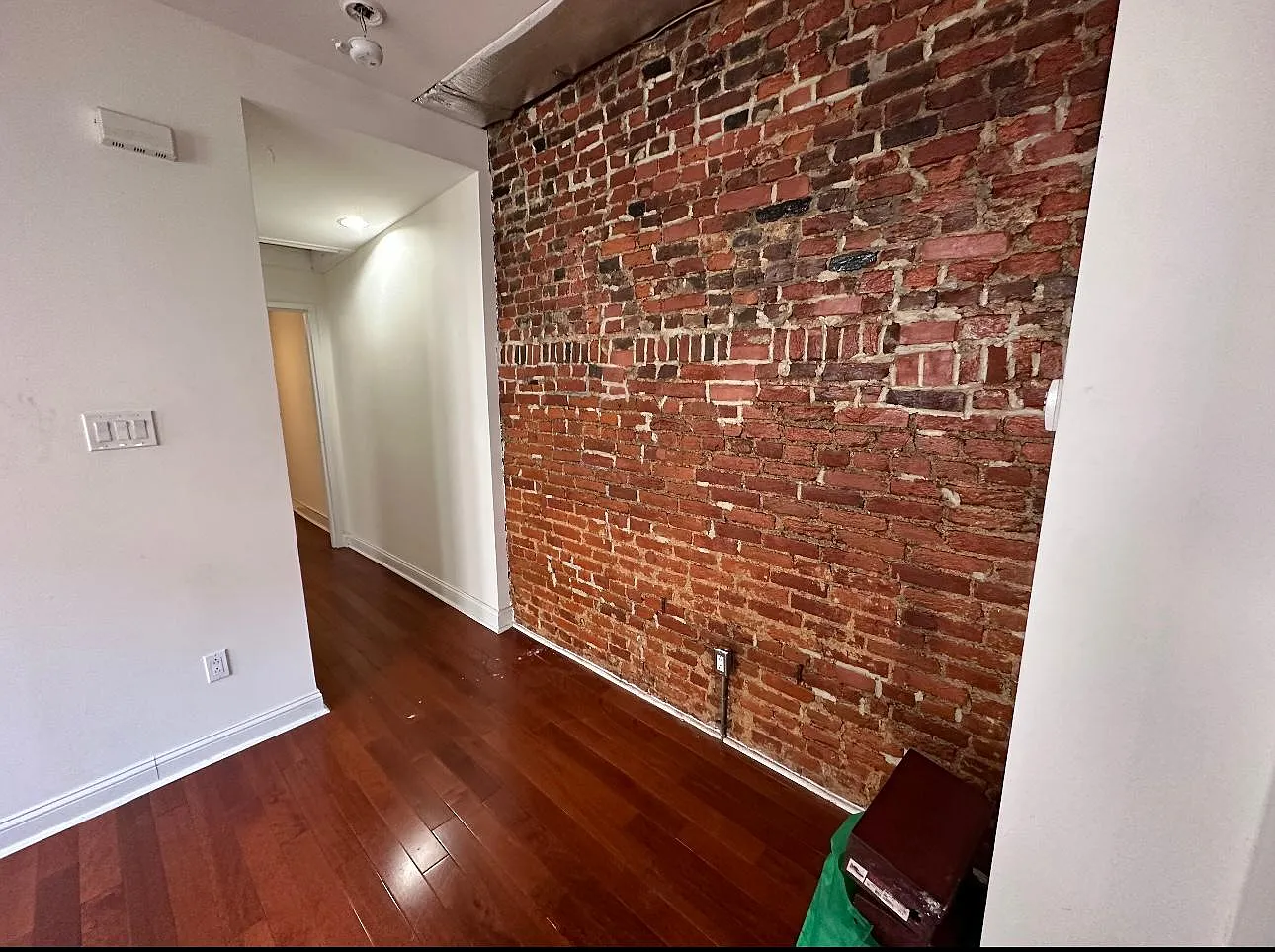 1 bed, $1,025 — Photo 4
