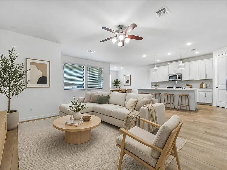 4116 Silver Falls Ln — Photo 3