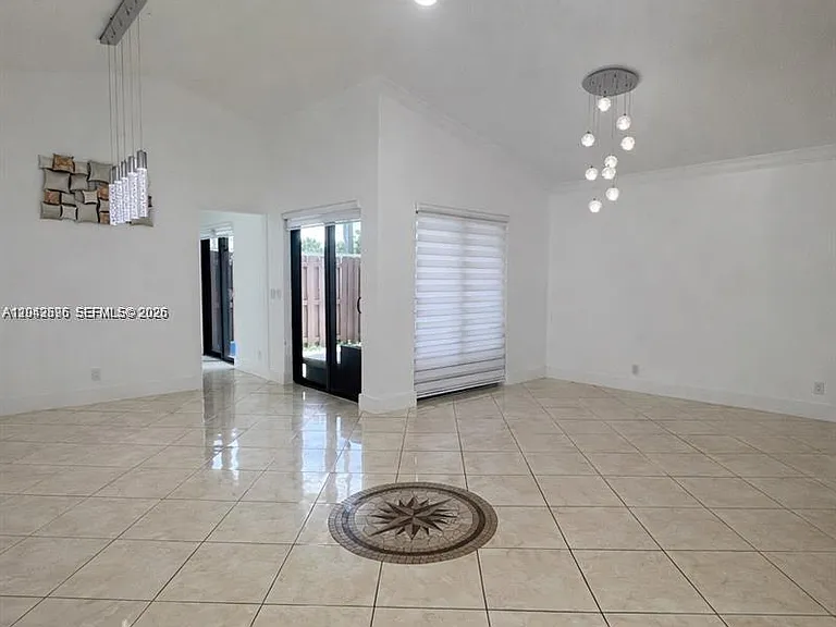 6012 NW 172nd Terrace Cir — Photo 9