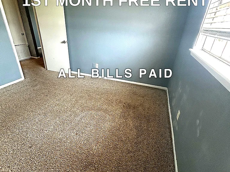 71st Street Apartment — Photo 14