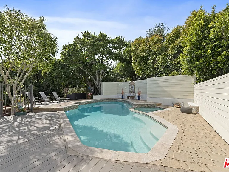 641 Walther Way — Photo 38