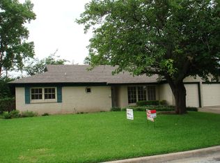 155 Revere Dr, Fort Worth, TX 76134