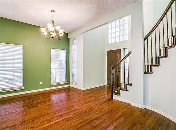 3rd image of 3011 Warm Springs Ln