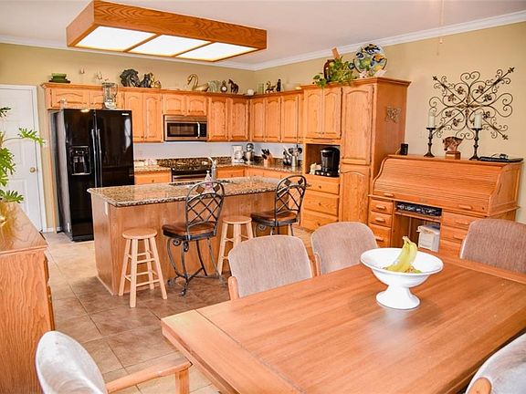 5th image of 5815 Cedarlakes Cir