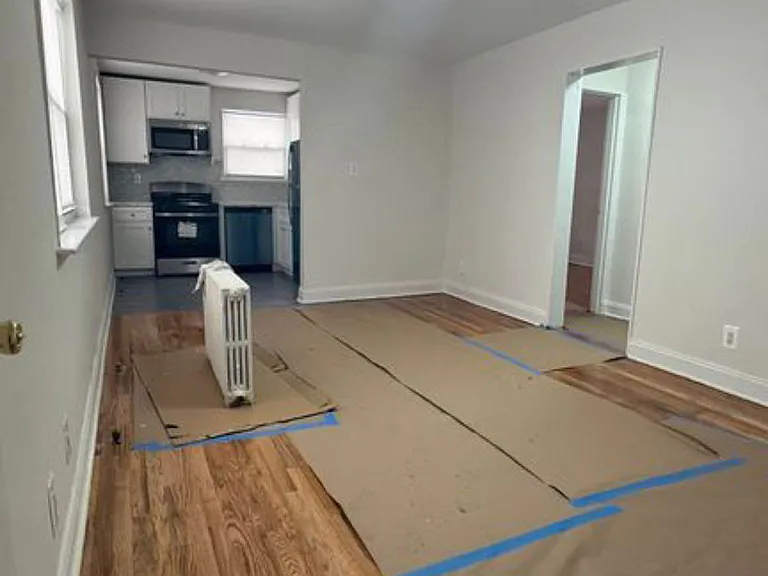 67-13 Cloverdale Blvd #8 — Photo 1