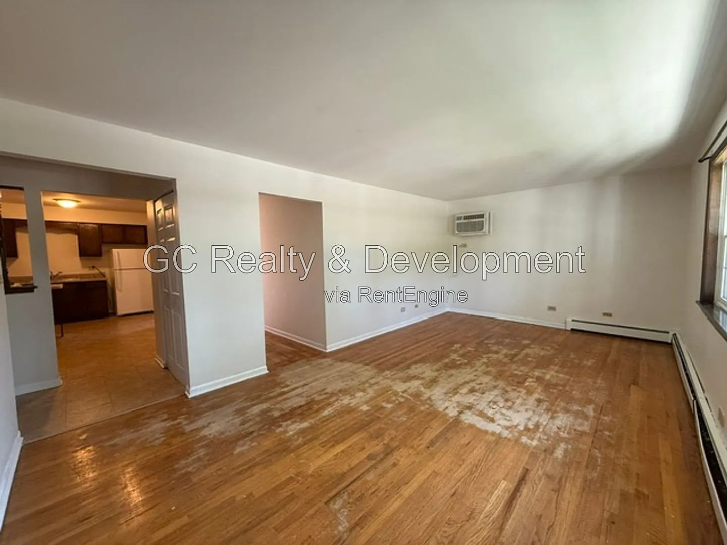2 bed, 1.0 bath, 850 sqft, $1,650 — Photo 2