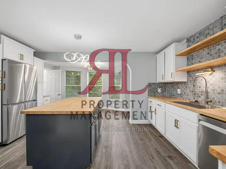 85 Eastmoor Blvd — Photo 17