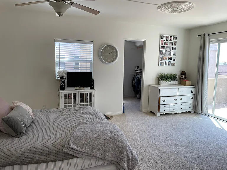2225 Felspar St — Photo 10