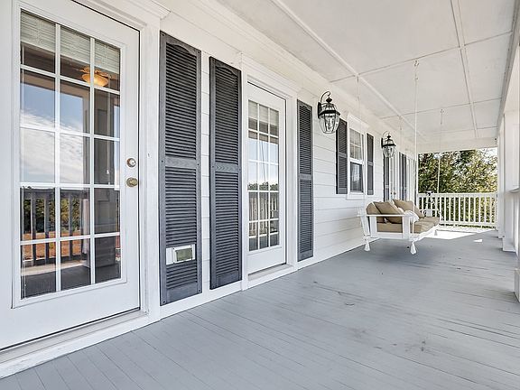 2nd image of 7621 Waccamaw Ct