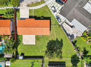 8260 SW 47th St, Miami, FL 33155