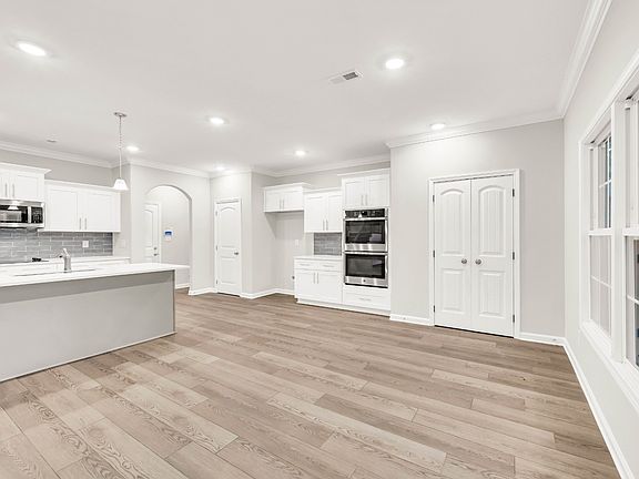 5th image of 1030 Vendue Ave Lot 93