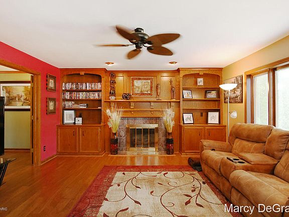 5th image of 6959 Kenowa Ave SW