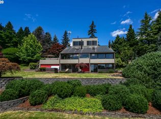 12426 SW 34th Ave, Portland, OR 97219