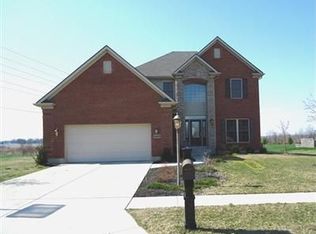 2513 Trafalgar Pl, Xenia, OH 45385
