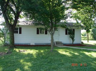 1598 E 526th Rd, Brighton, MO 65617