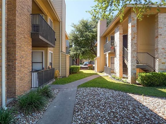 2nd image of 10616 Mellow Mdws APT 4A