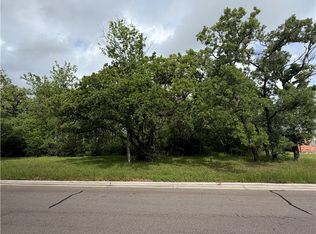 1011 Holt St, College Station, TX 77840