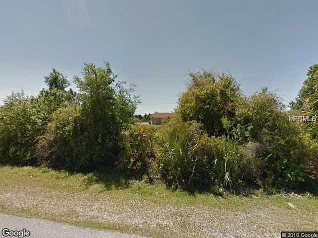 2nd image of 197 Strasburg Dr