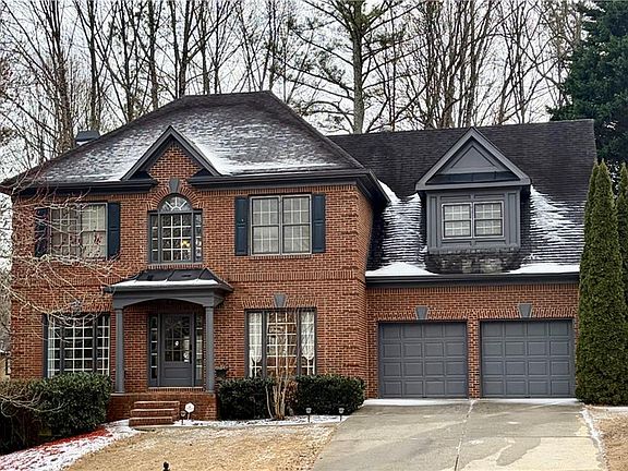 2nd image of 1104 Fairview Club Cir