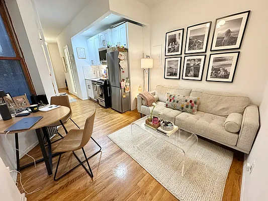 Rented by WVNY Real Estate LLC | media 3