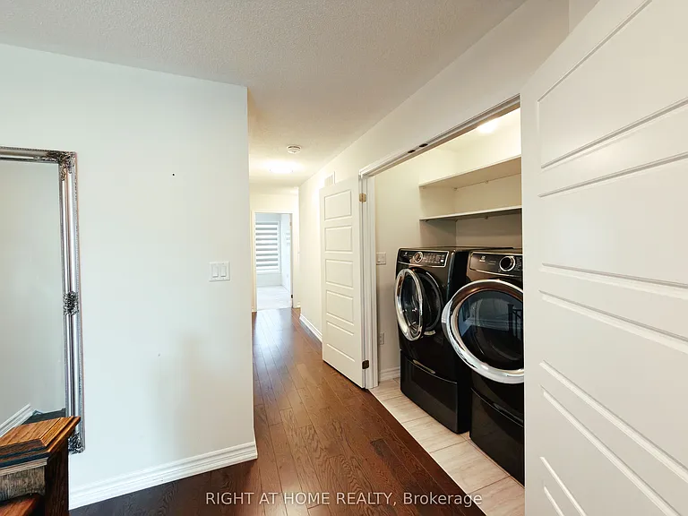 30 Boothill Dr — Photo 34