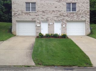 124 Woodcrest Dr, Canonsburg, PA 15317