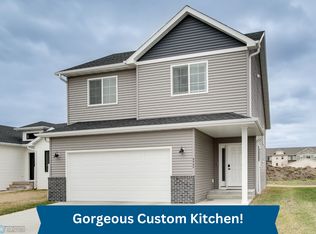 6562 Toronto Dr S, Fargo, ND