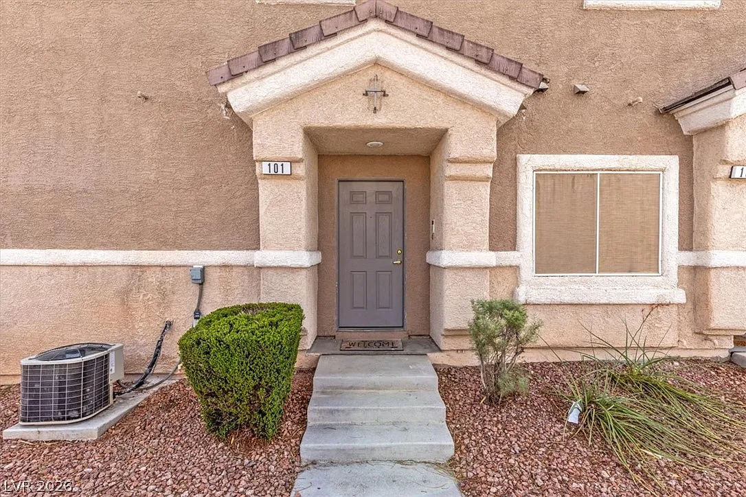 2 bed, 2.0 bath, 1189 sqft, $1,495 — Photo 3
