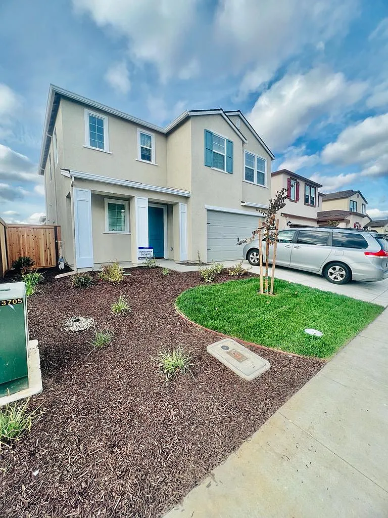 7352 Dorstone Way — Photo 2