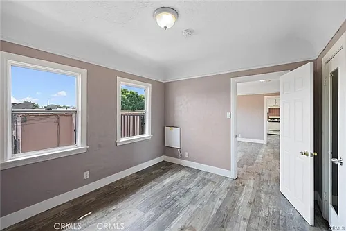 845 W 75th St #847-1/2 Photo 1
