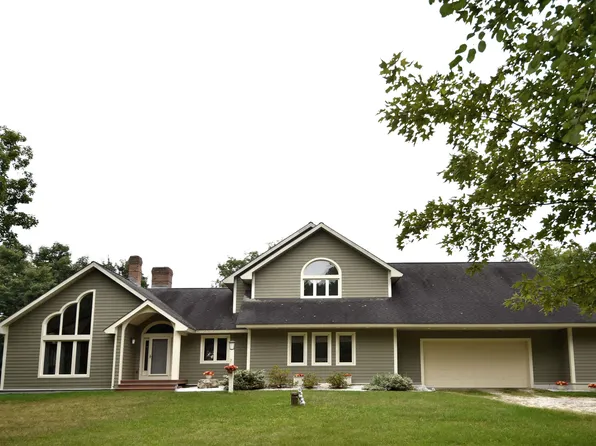 12 Wilcox Road, Orwell, VT 05760