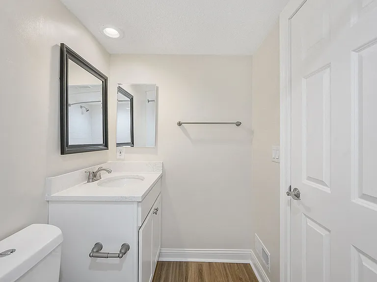 Harpers Point Apartments* — Photo 106