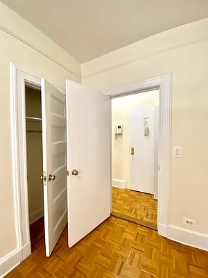 Rented by City & Suburban | media 3