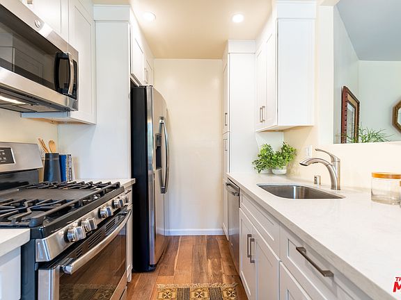 5th image of 11574 Ohio Ave APT 103